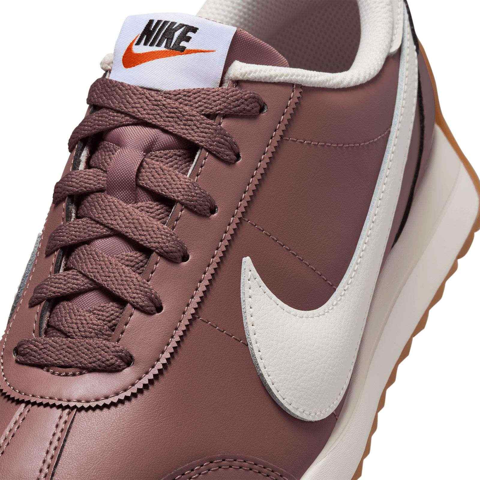 Nike Pacific Leather Womens Shoes - Image 5