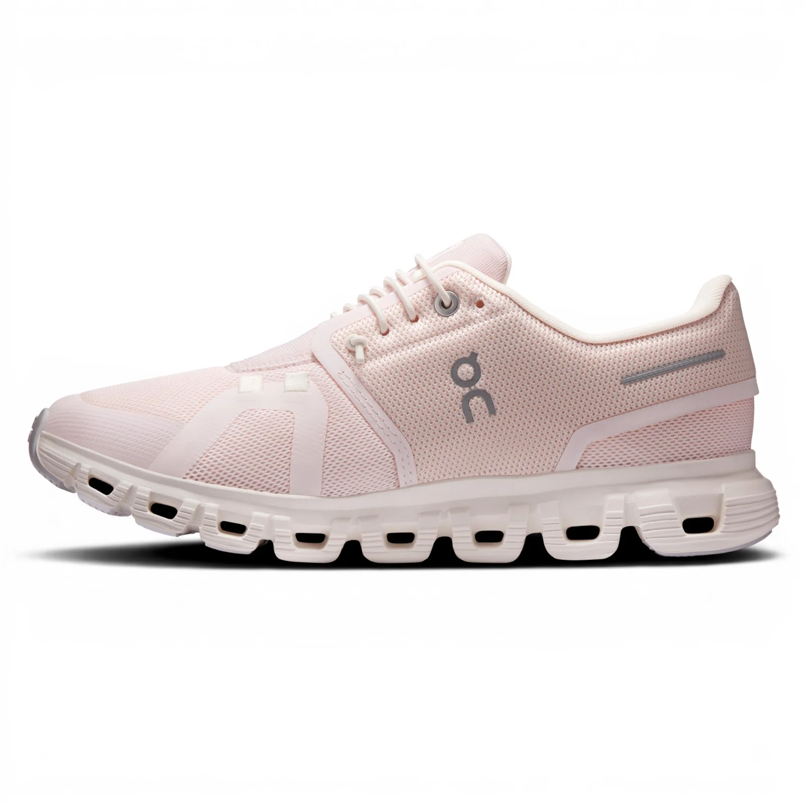 On Cloud 6 Womens Signature Cushioned Shoes - Image 2