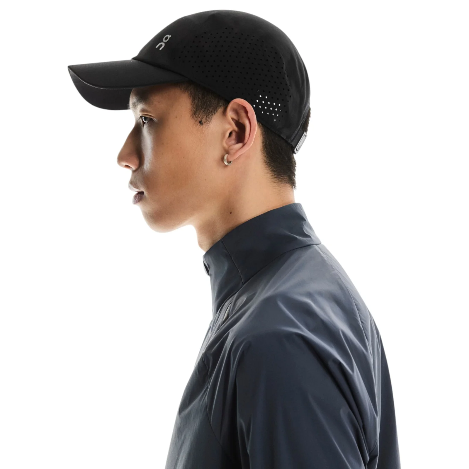ON Ventilated Lightweight Running Cap - Image 3