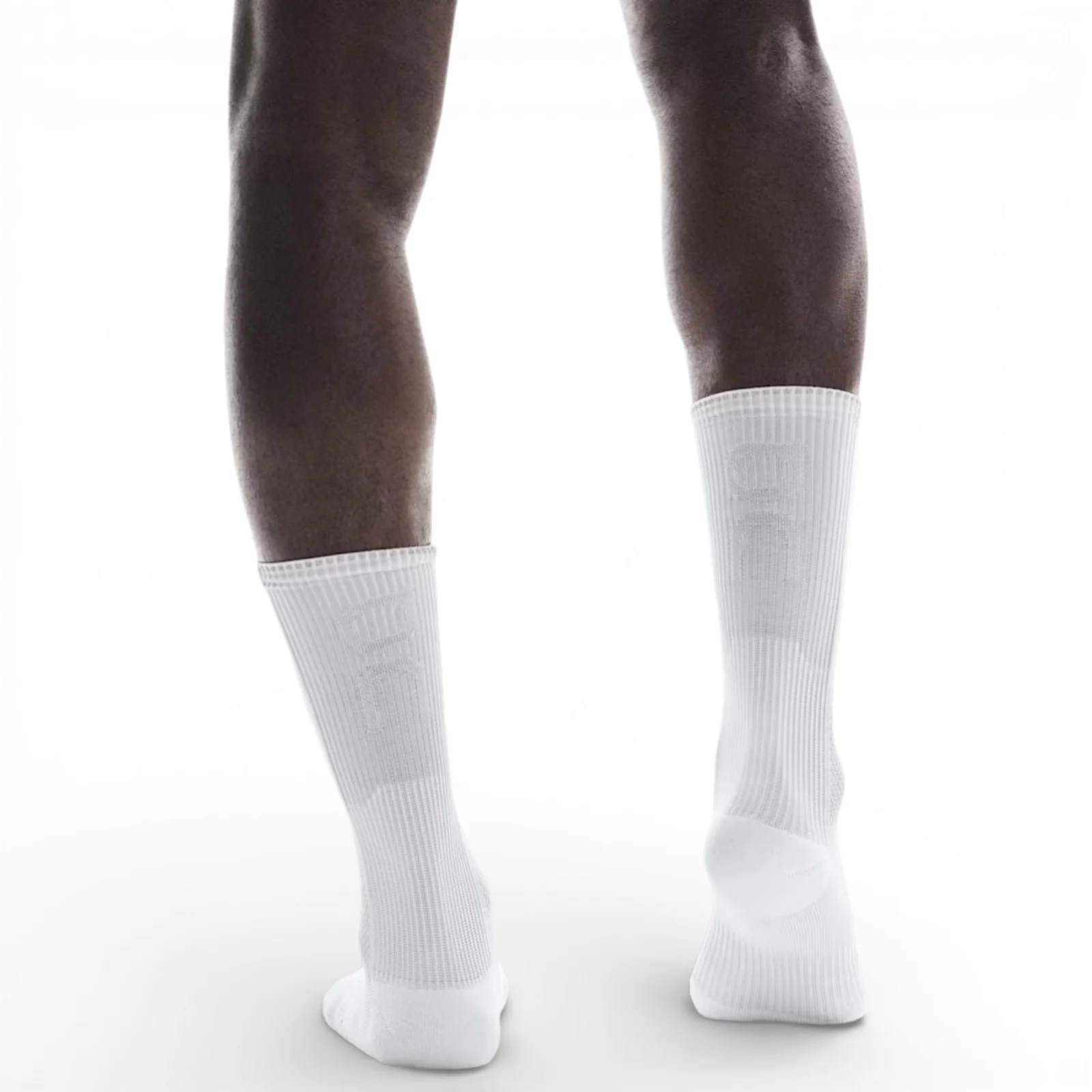 ON Performance Run Arch Support High Running Socks - Image 3