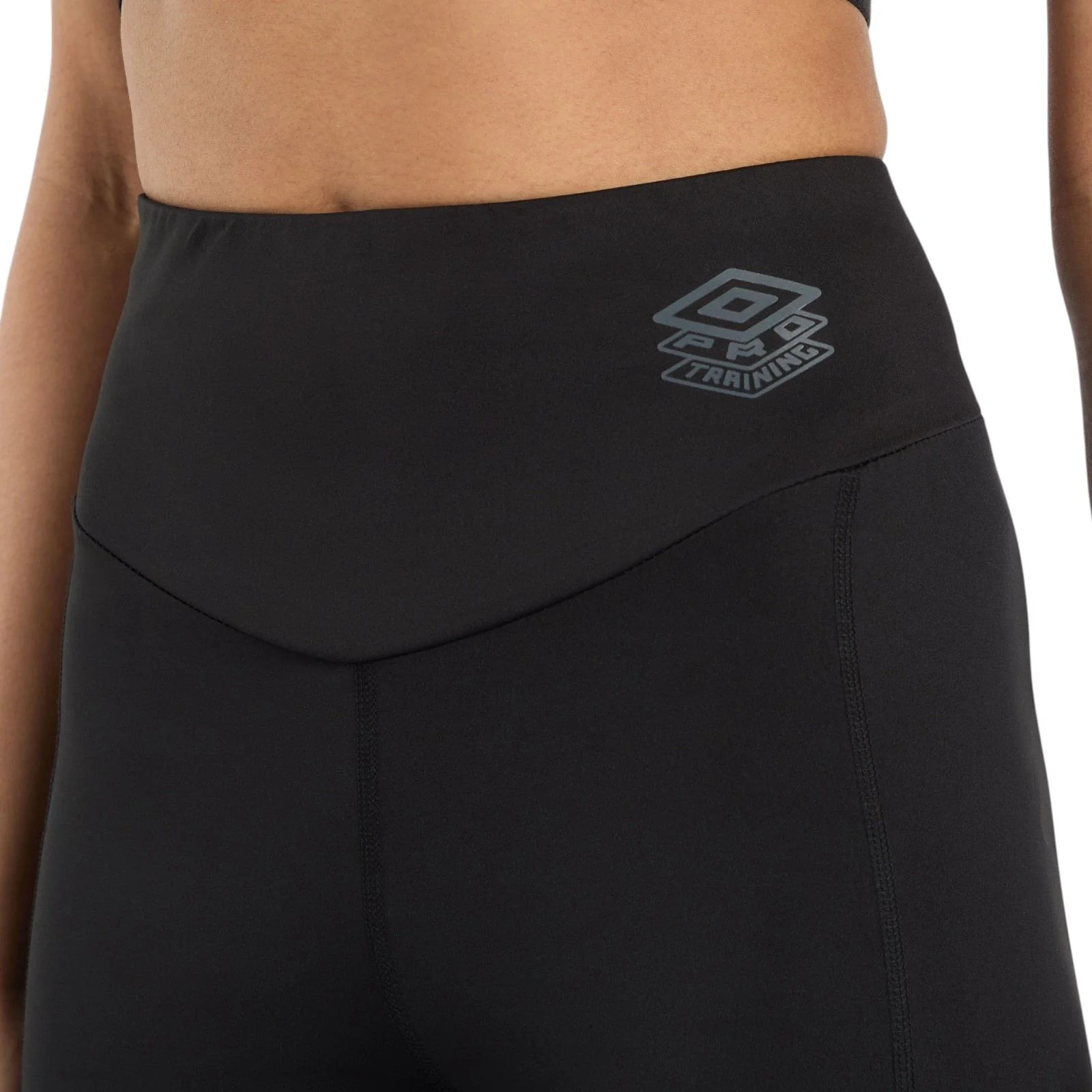 Umbro Pro Training Womens 7/8 Length High-Rise Leggings - Image 3