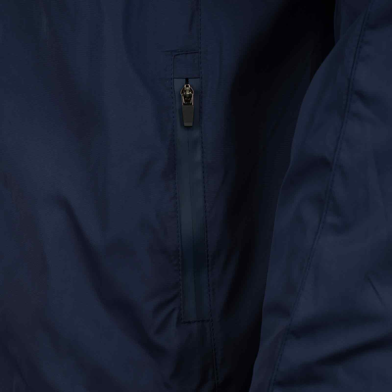 Umbro St Patricks Athletic Football Club 2026 Adults Shower Jacket - Image 4