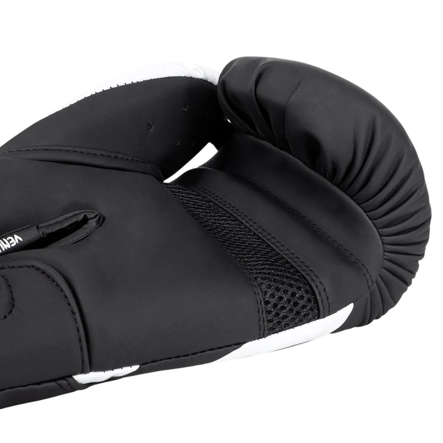 Venum Challenger 4.0 Boxing Gloves - Image 4